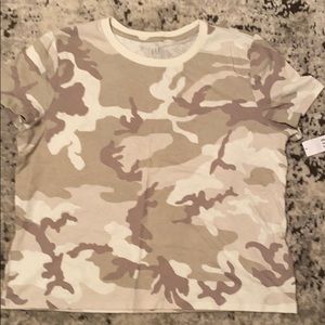 Gap Camo Tee shirt
